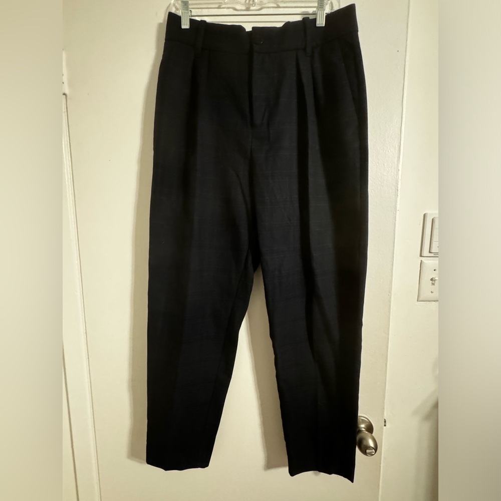 Pleated plaid navy mango women’s dress trousers /  size 8